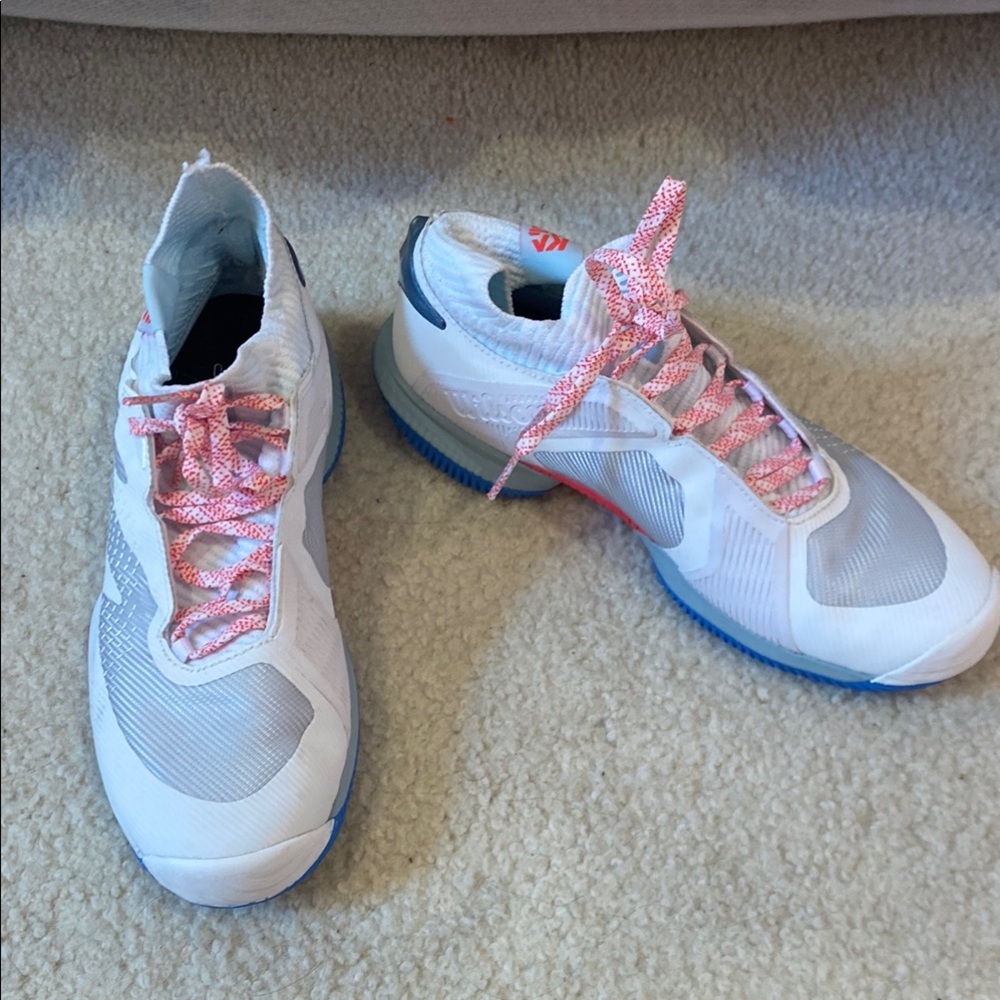 Wilson Kaos Riptide SFT Tennis Shoes Women's White and Pink Athletic Shoes